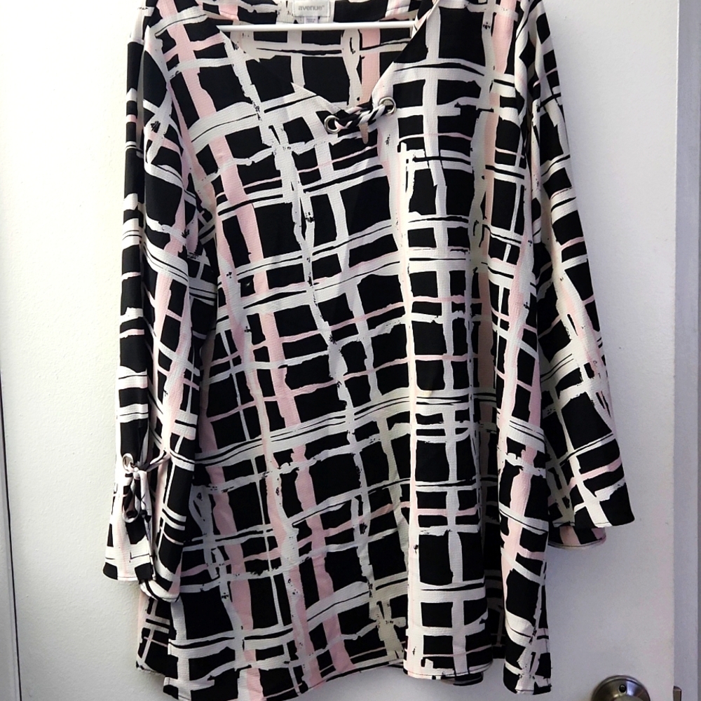 Womens tunic/blouse